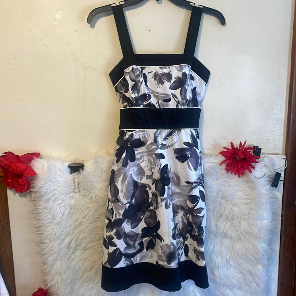Taboo midi Dress